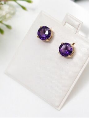 Gold-Plated Sterling Silver Prong Amethyst Stud Earrings